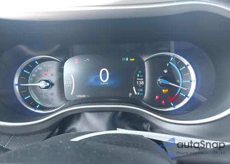 2021 Chrysler Pacifica Hybrid Touring L из США, поврежденный, VIN 2C4RC1L71MR585857